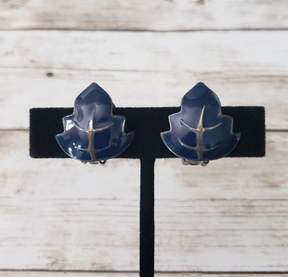 Vintage Clip On Earrings - Navy Blue Leaf